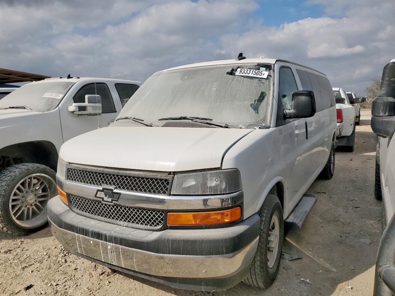 Chevrolet Express Lt Image 1