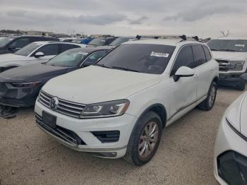  Salvage Volkswagen Touareg