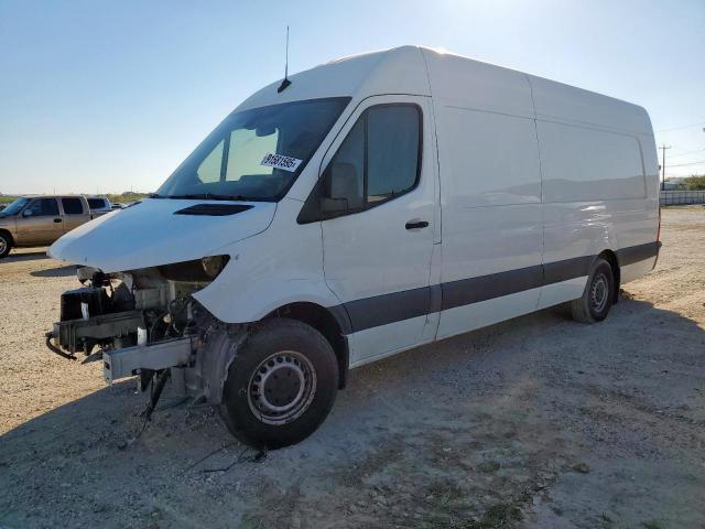  Salvage Mercedes-Benz Sprinter