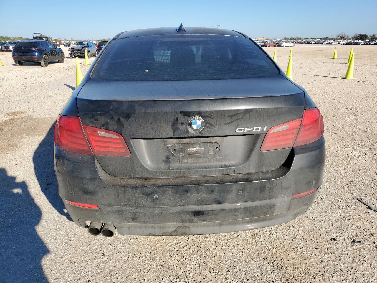 BMW 5 Series I Image 2