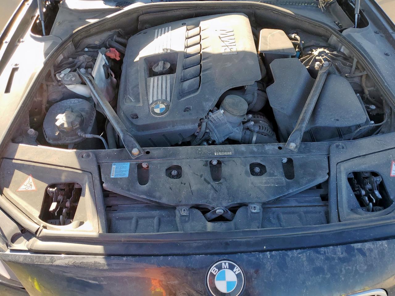 BMW 5 Series I Image 9