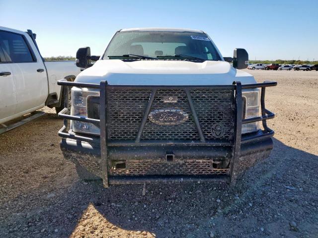 Ford F-250 Super Duty Image 11