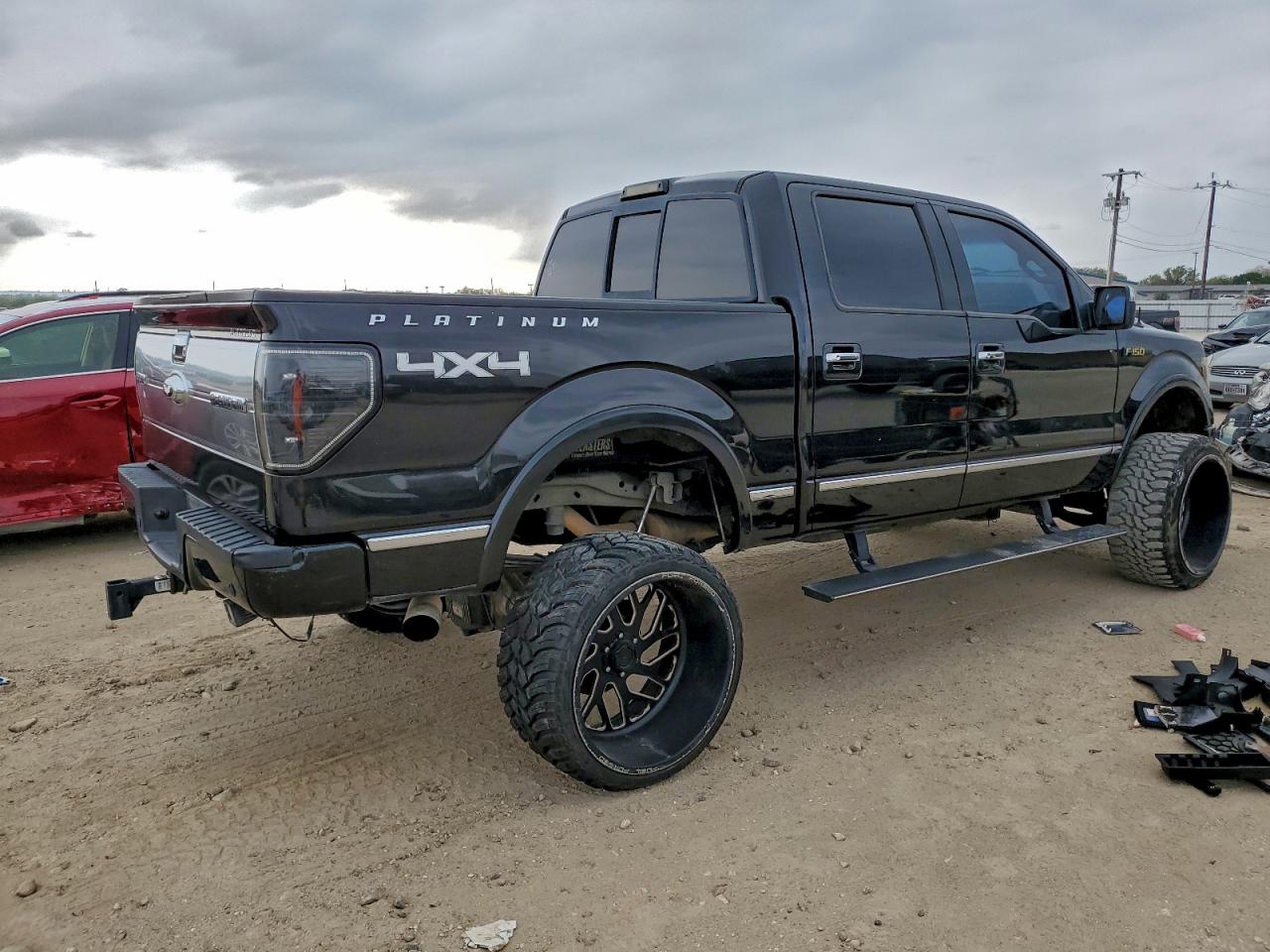 Ford F-150 Supercrew Image 6