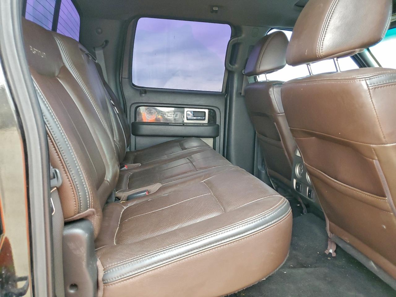 Ford F-150 Supercrew Image 8