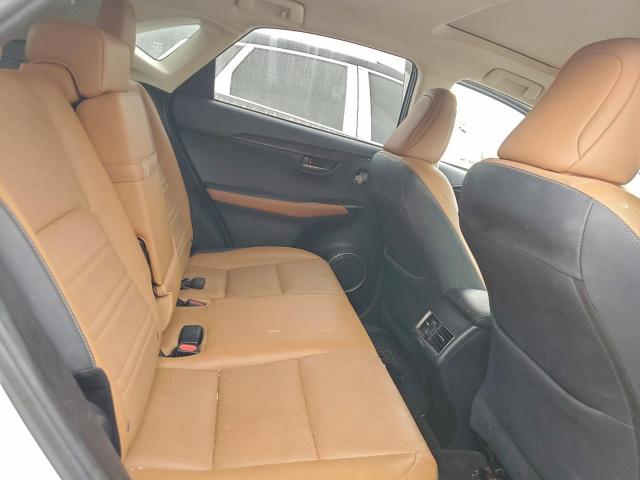 Lexus NX 300 Base Image 9