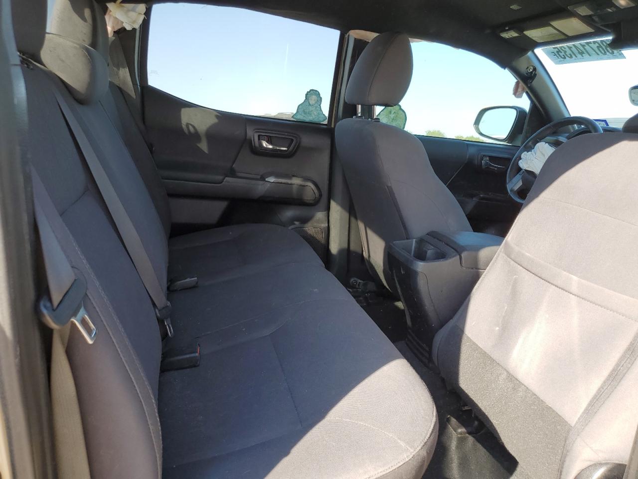 Toyota Tacoma Double Cab Image 9