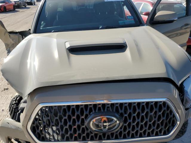 Toyota Tacoma Double Cab Image 12