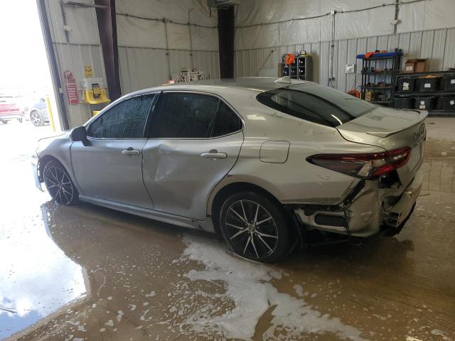 Toyota Camry Se Image 2