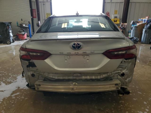 Toyota Camry Se Image 4