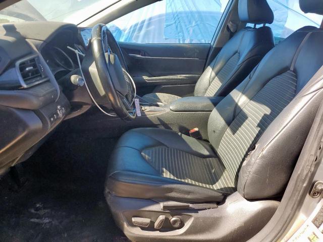 Toyota Camry Se Image 5