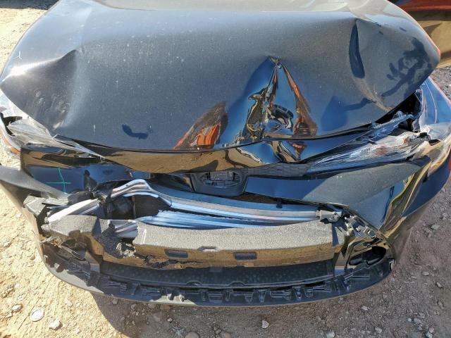 Toyota Corolla Le Image 8