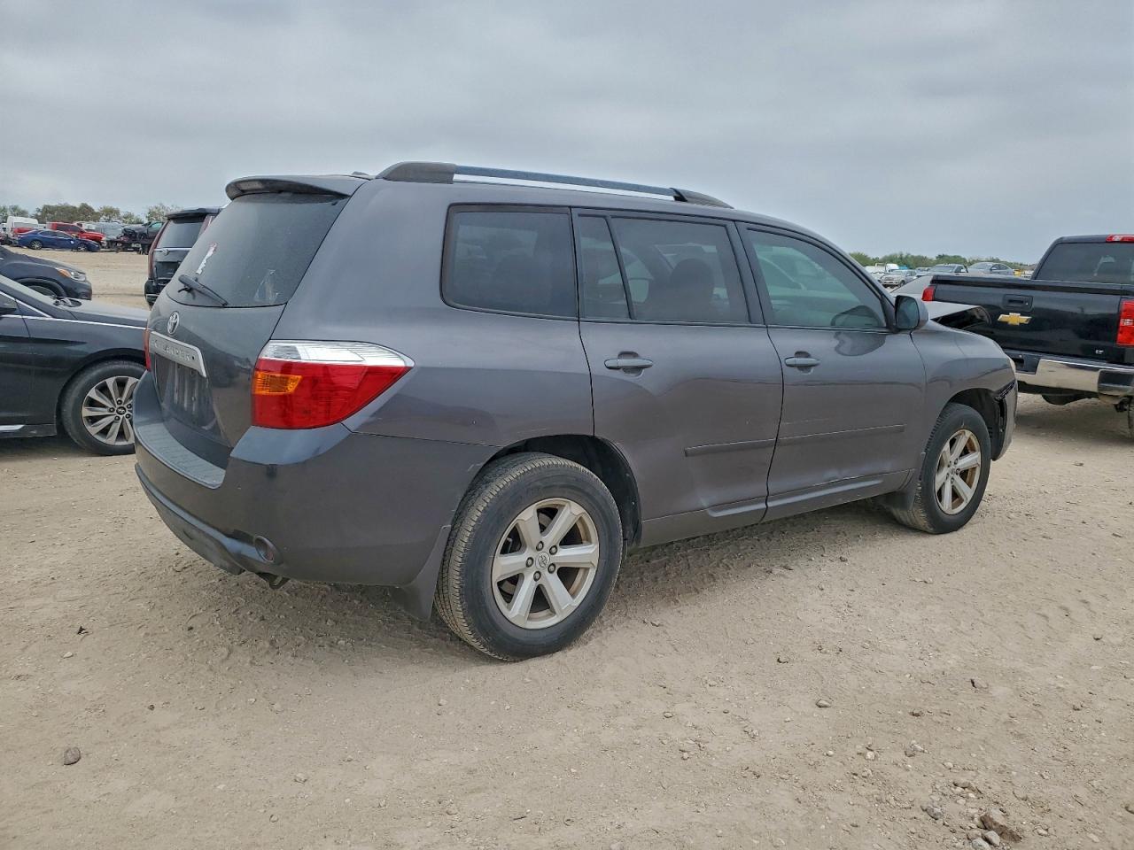 Toyota Highlander Se Image 14