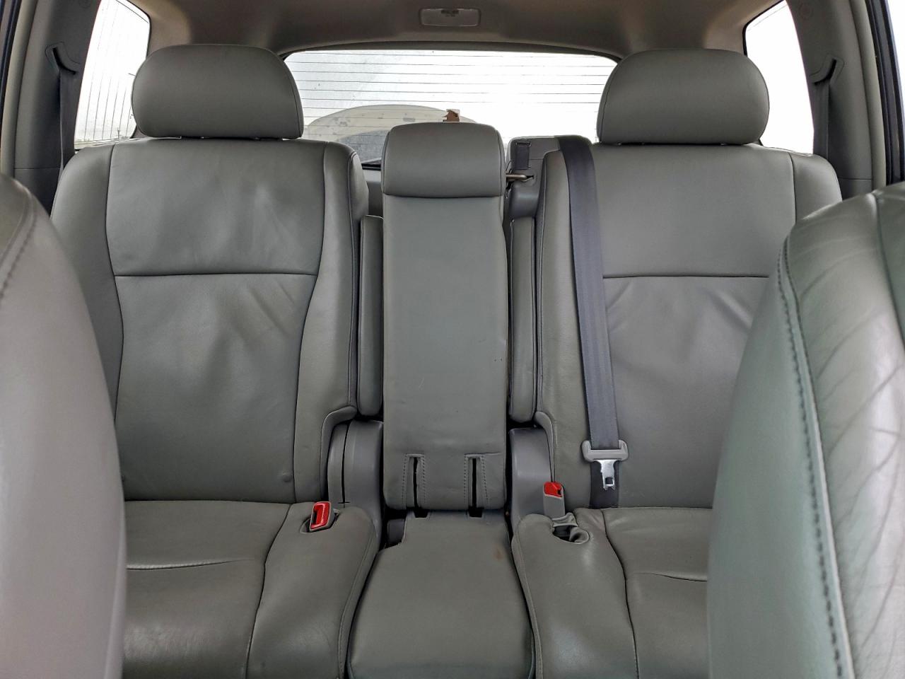 Toyota Highlander Se Image 6