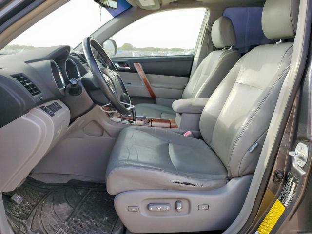 Toyota Highlander Limited Image 2