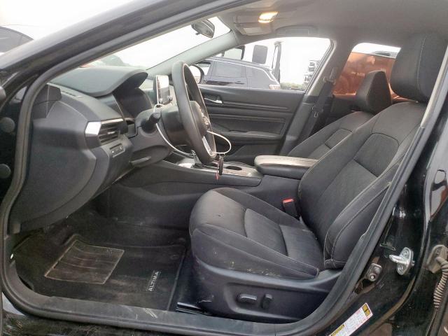 Nissan Altima S Image 6