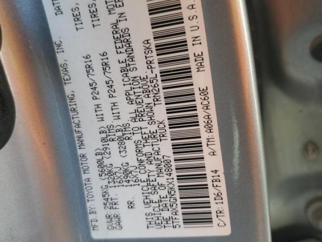 Toyota Tacoma Double Cab Image 6