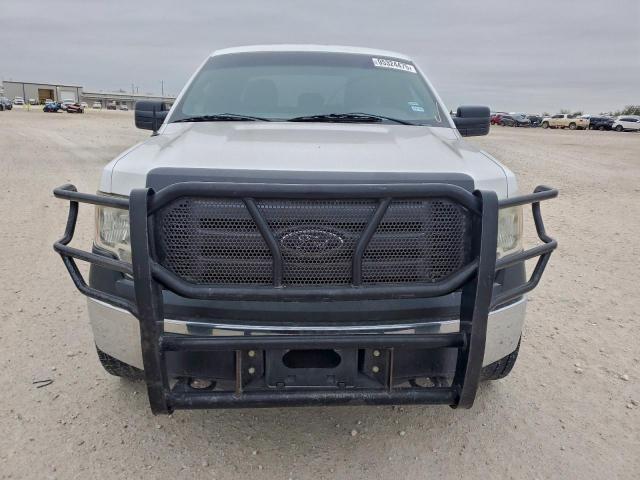 Ford F-150 Super Cab Image 5