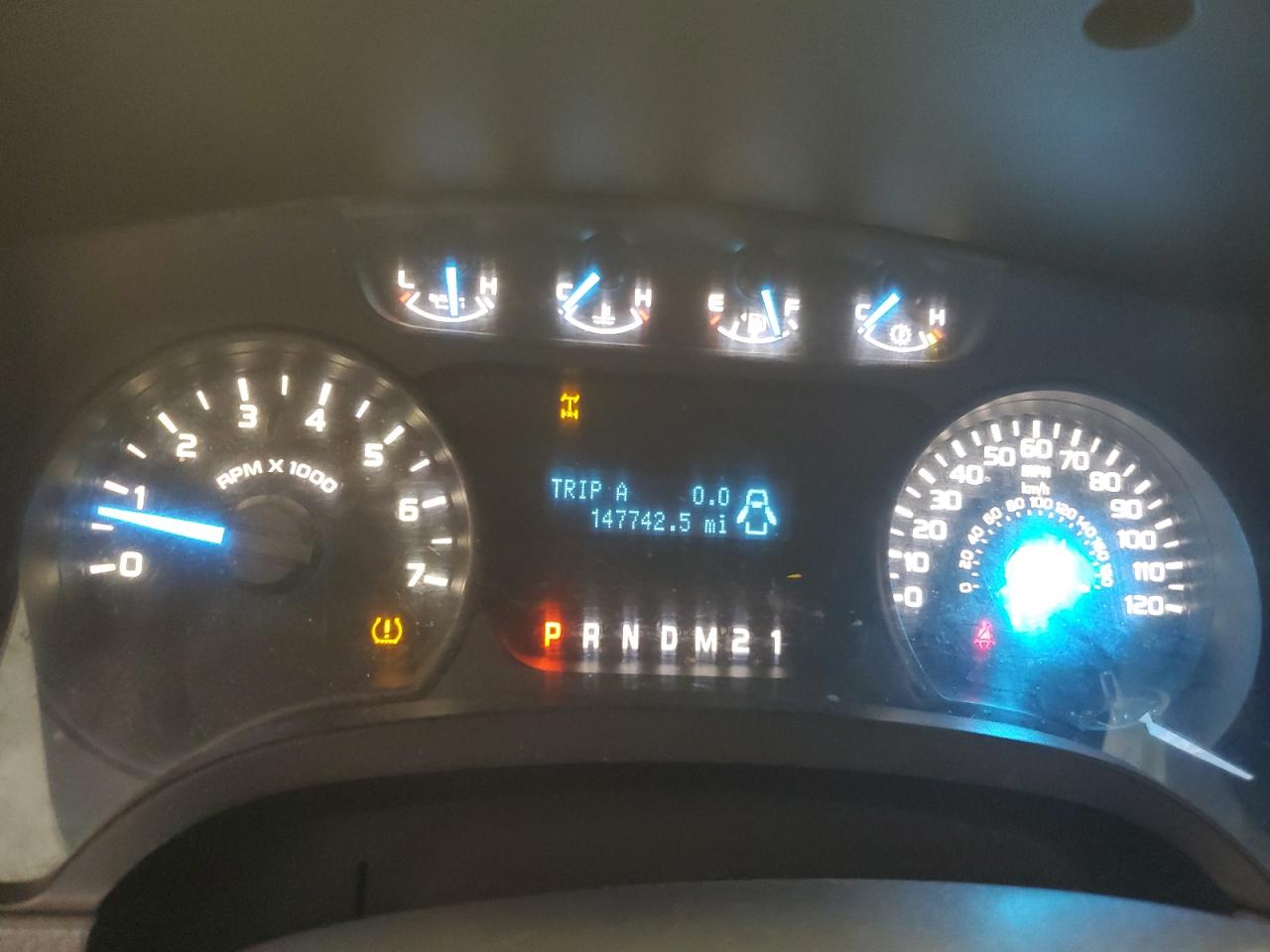 Ford F-150 Super Cab Image 12