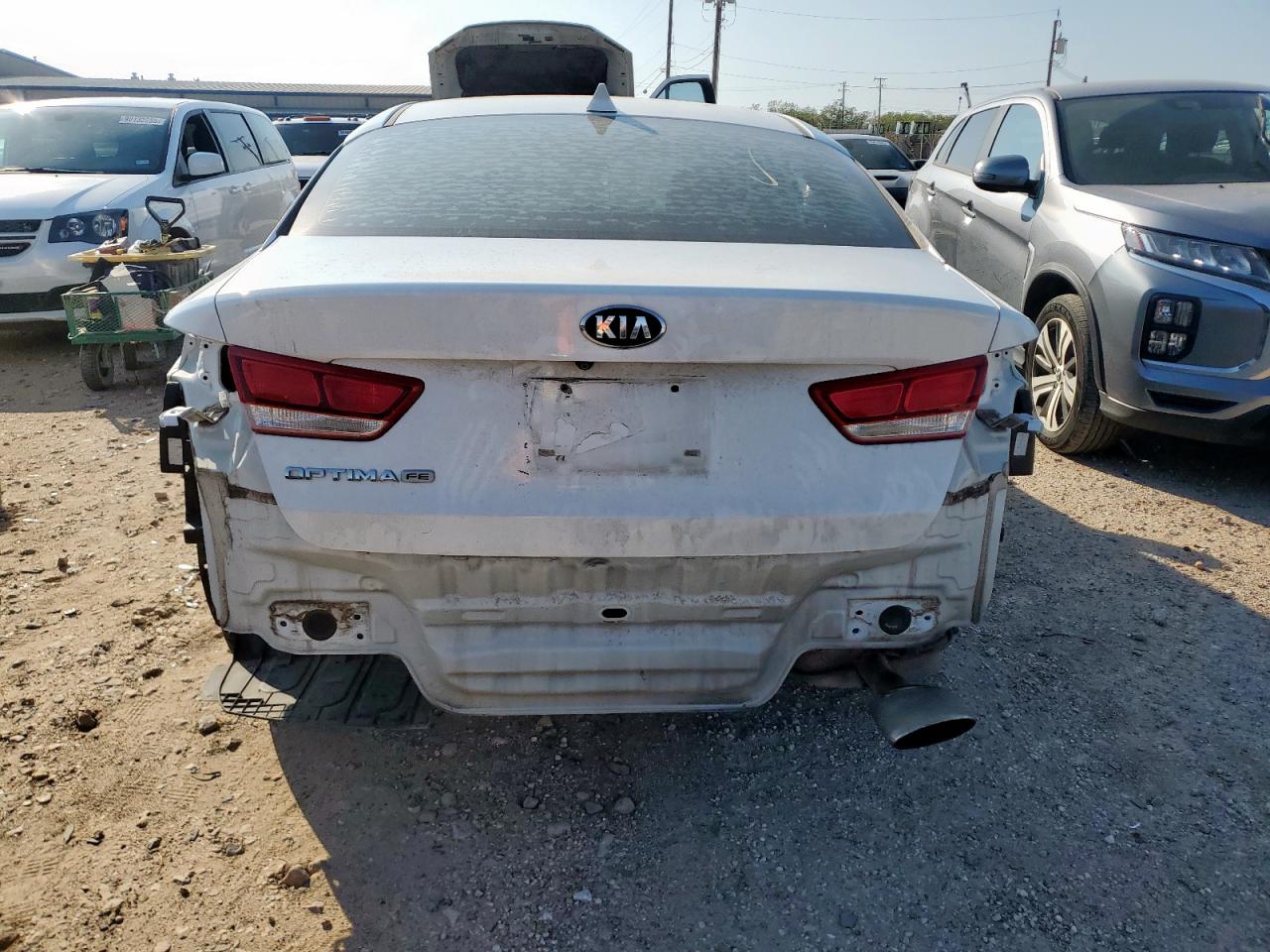 Kia Optima Lx Image 11