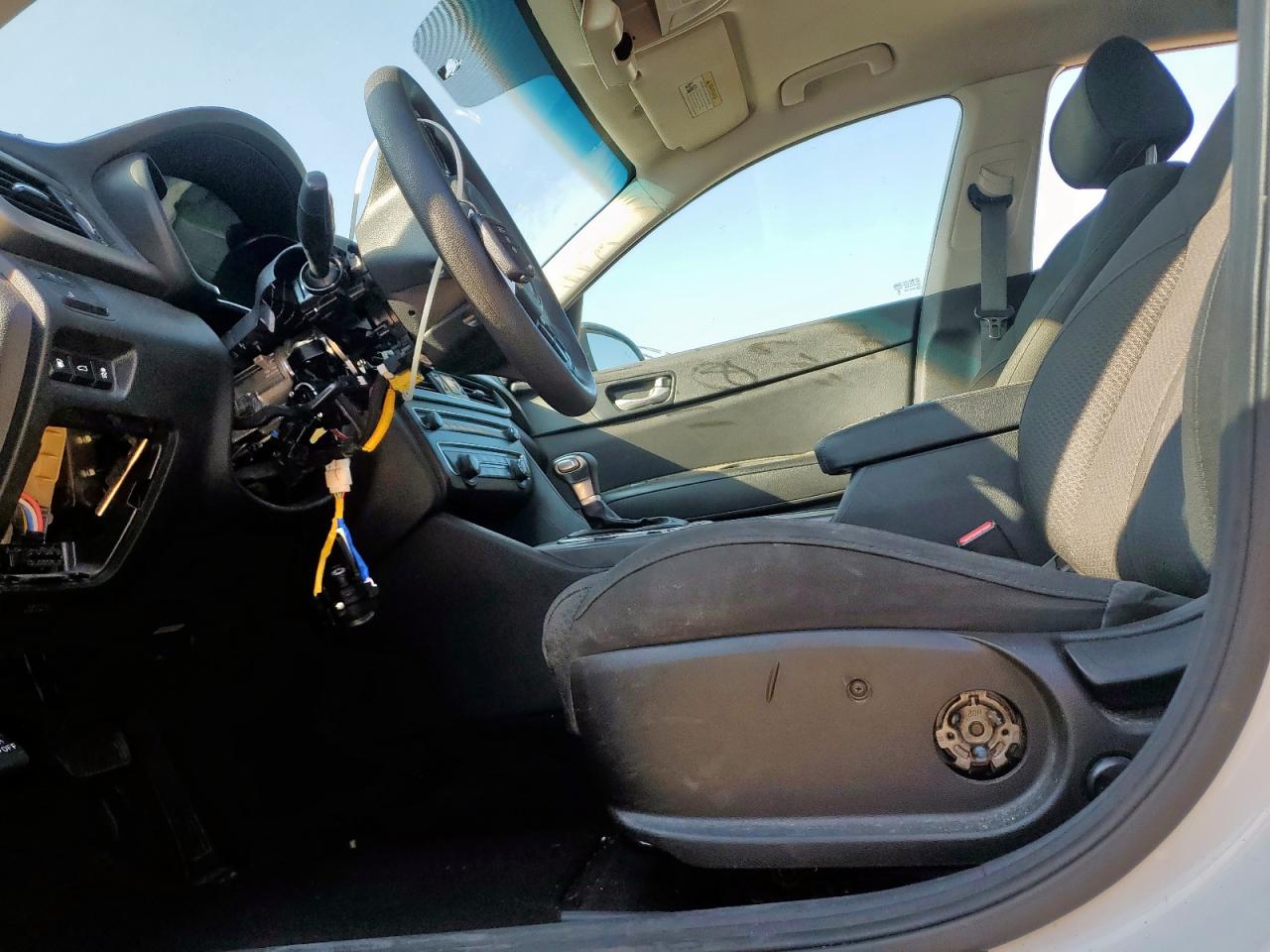 Kia Optima Lx Image 8