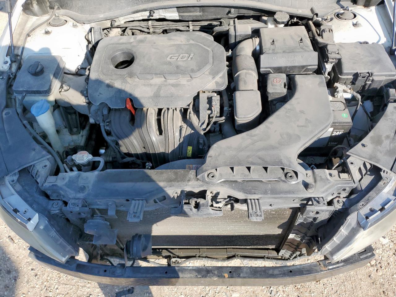 Kia Optima Lx Image 9