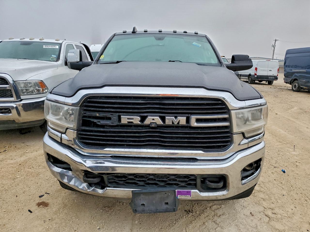 Ram 3500 Image 6