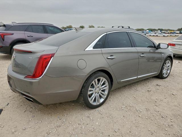 Cadillac XTS Luxury Image 3
