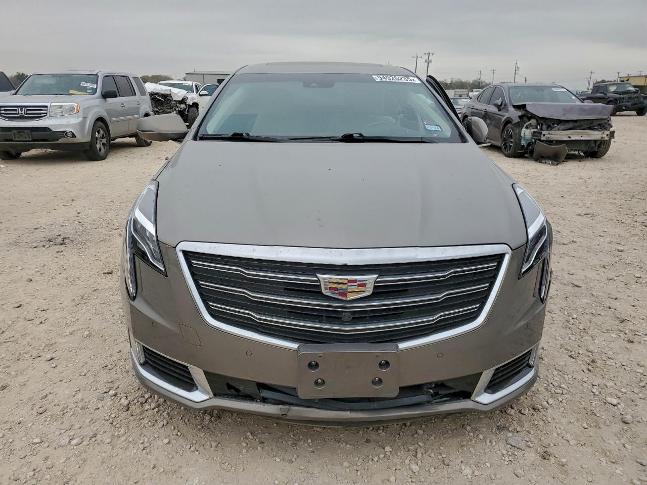 Cadillac XTS Luxury Image 5