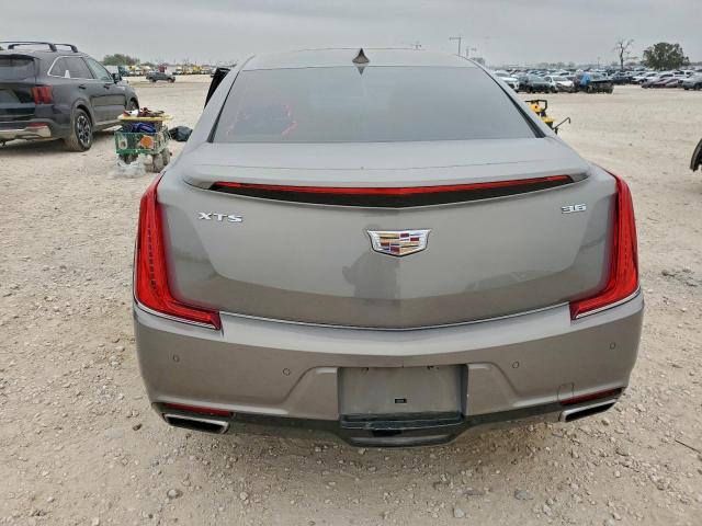 Cadillac XTS Luxury Image 4