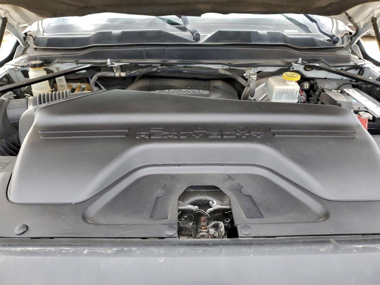 Ram 2500 Tradesman Image 7