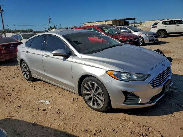 Ford Fusion Se Image 3