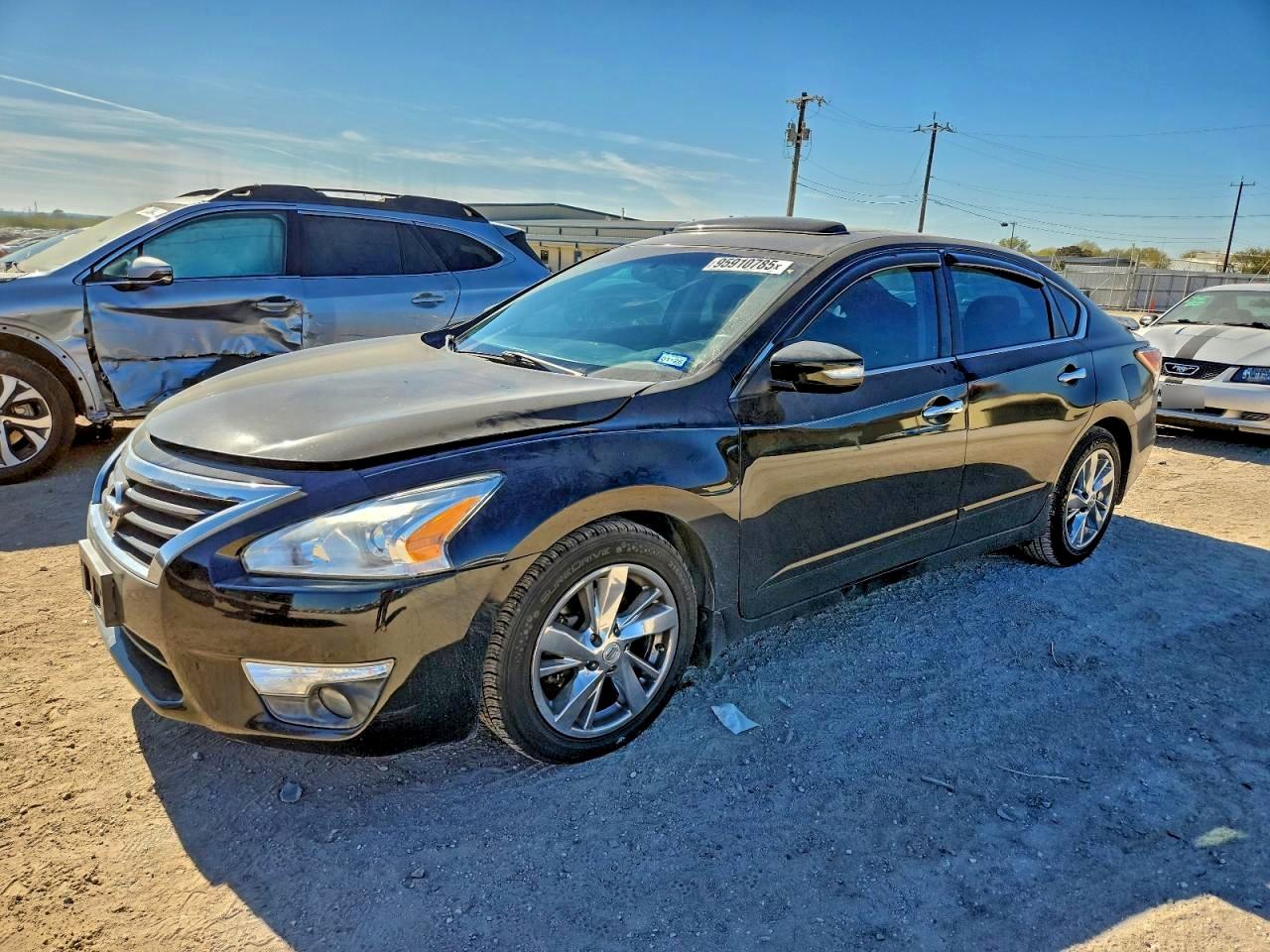 Nissan Altima 2.5 Image 1