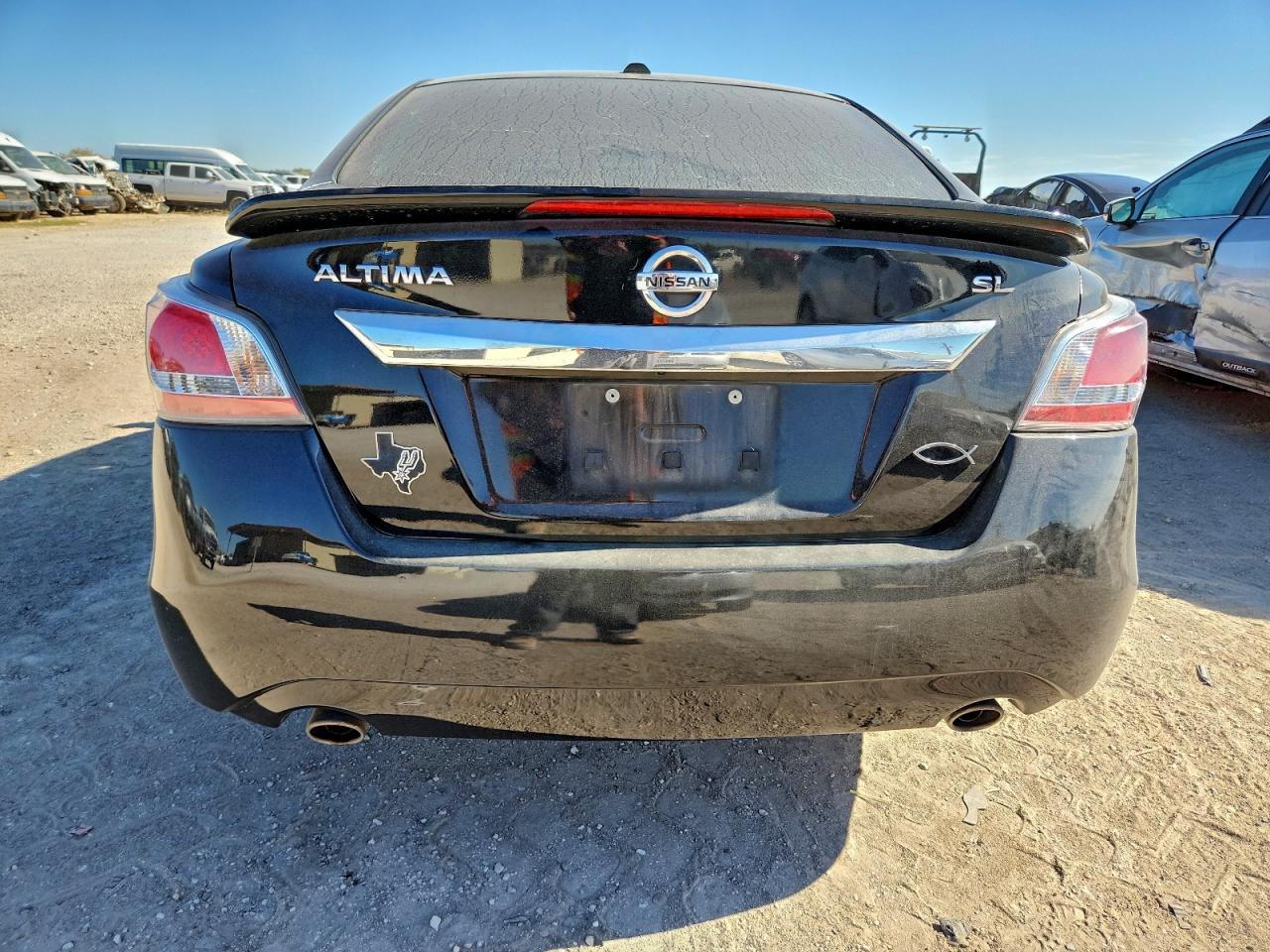 Nissan Altima 2.5 Image 11