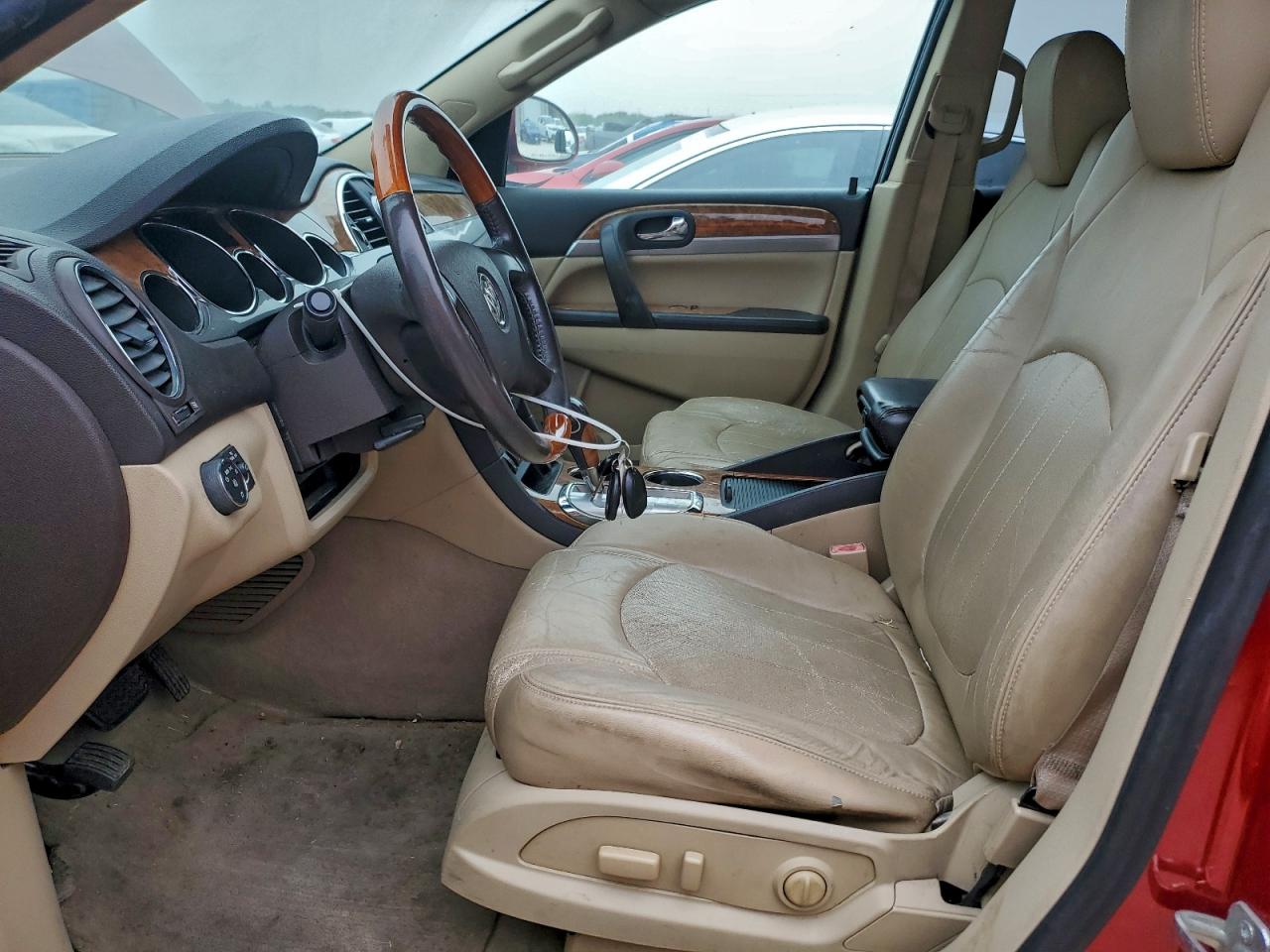 Buick Enclave Image 11