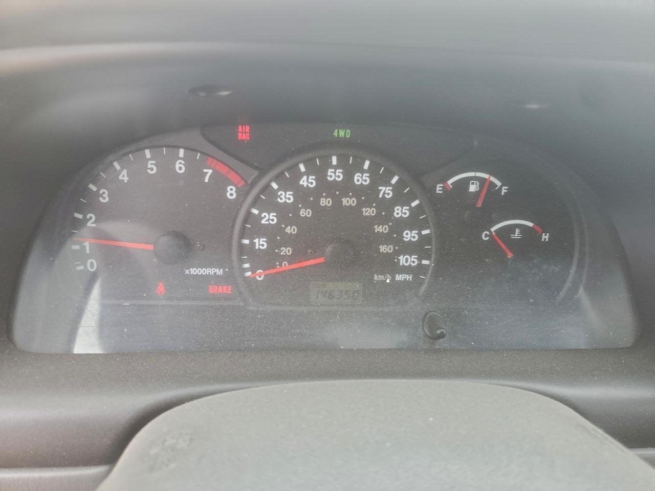 Chevrolet Tracker Lt Image 3