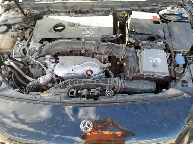 Mercedes-Benz A-Class 220 Image 7