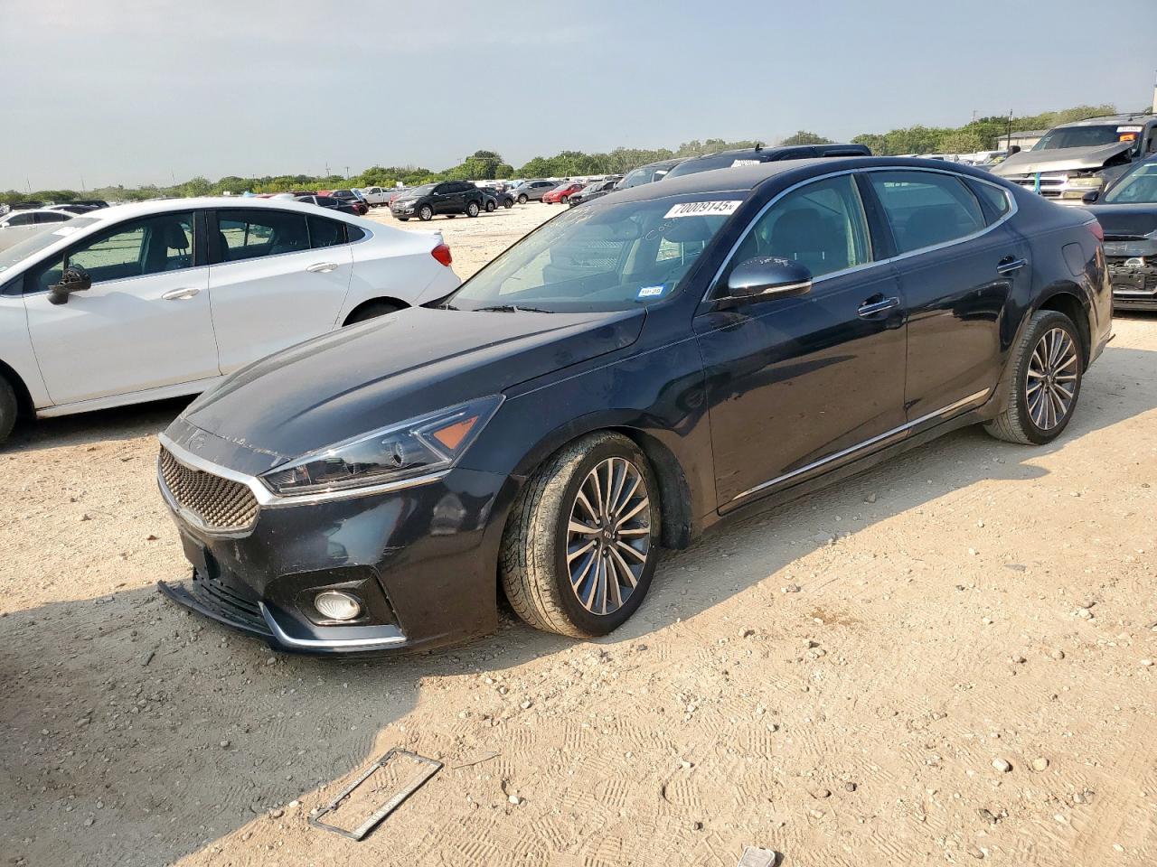 Kia Cadenza Premium Image 1