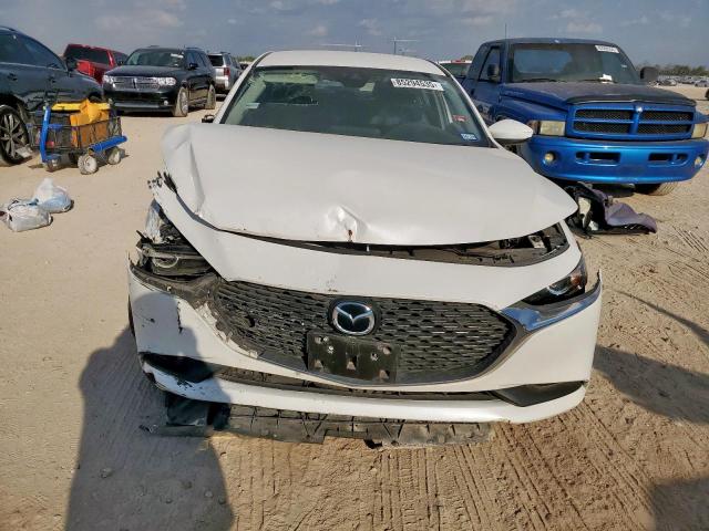 Mazda 3 Select Image 4