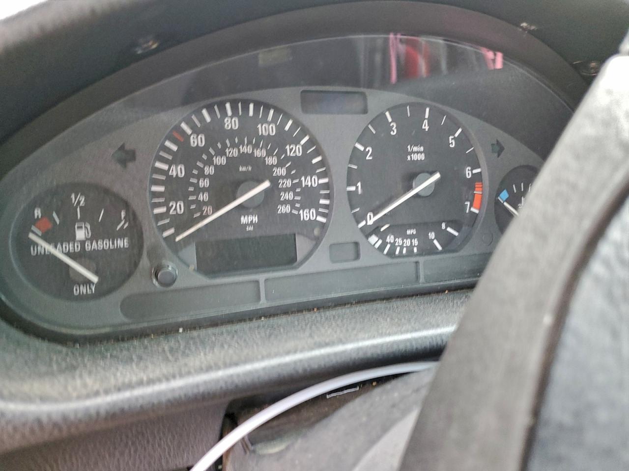 BMW 3 Series Is Image 3