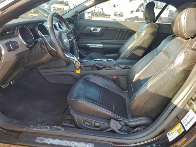 Ford Mustang Image 3