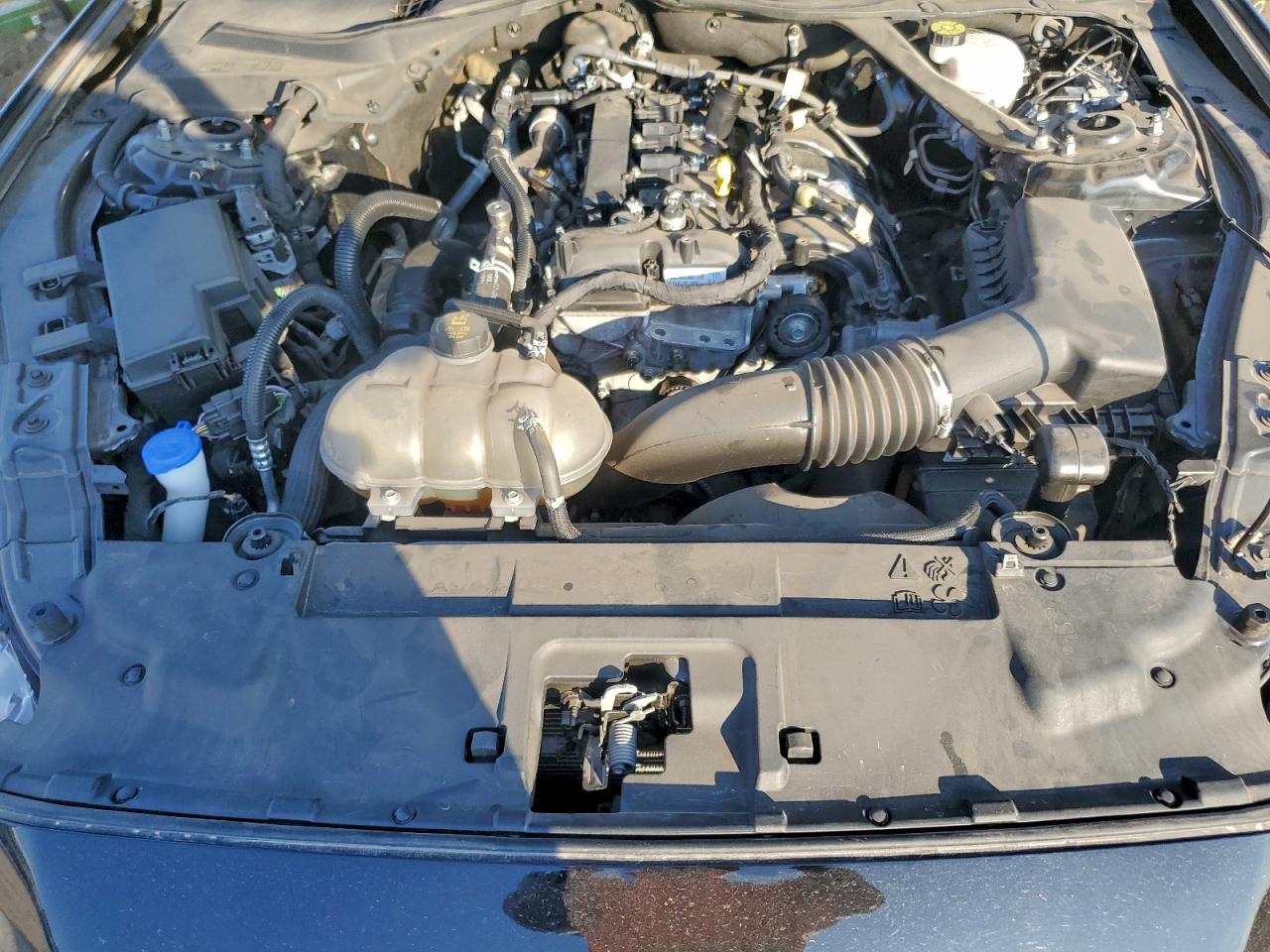 Ford Mustang Image 6