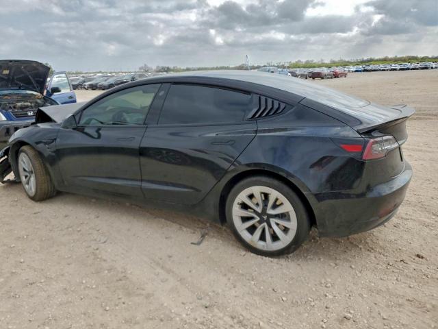 Tesla Model 3 Image 4