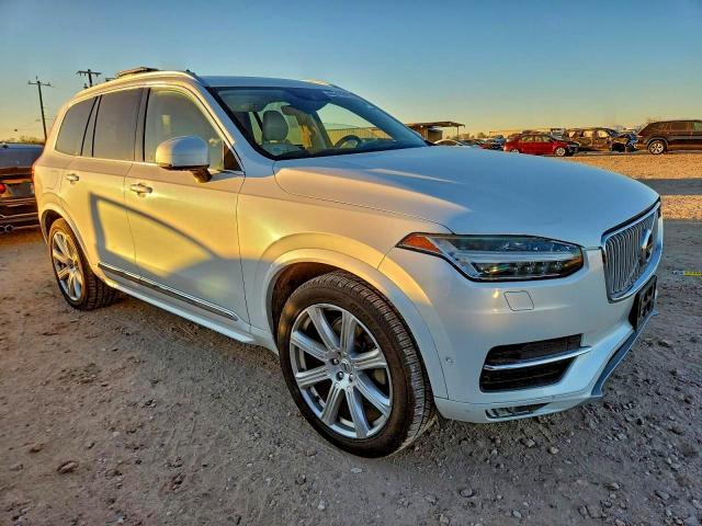Volvo XC90 T6 Image 5