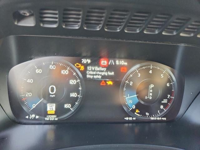 Volvo XC90 T6 Image 9