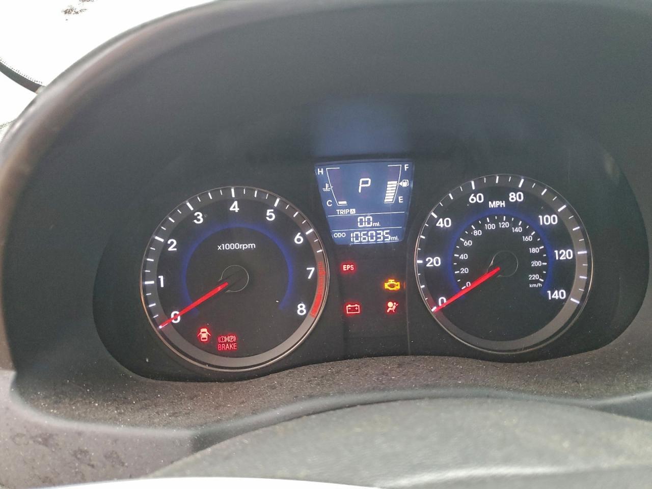 Hyundai ACCENT Gls Image 9