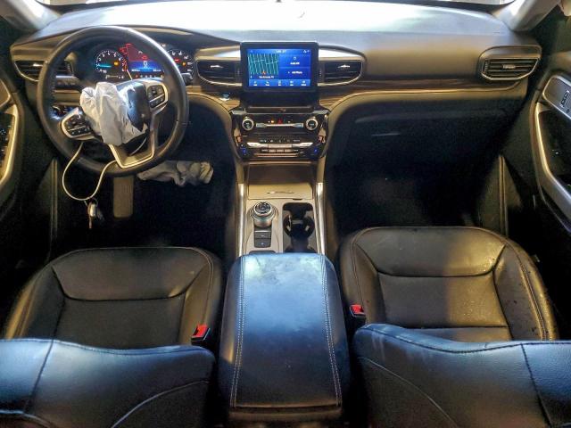 Ford Explorer Limited Image 5