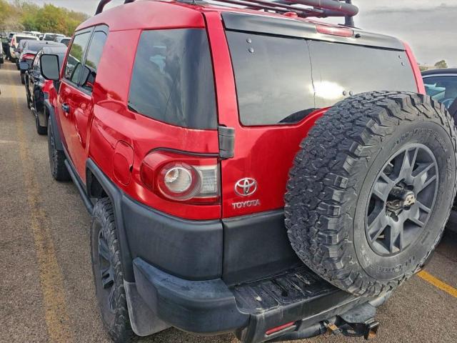 Toyota FJ Cruiser Image 4