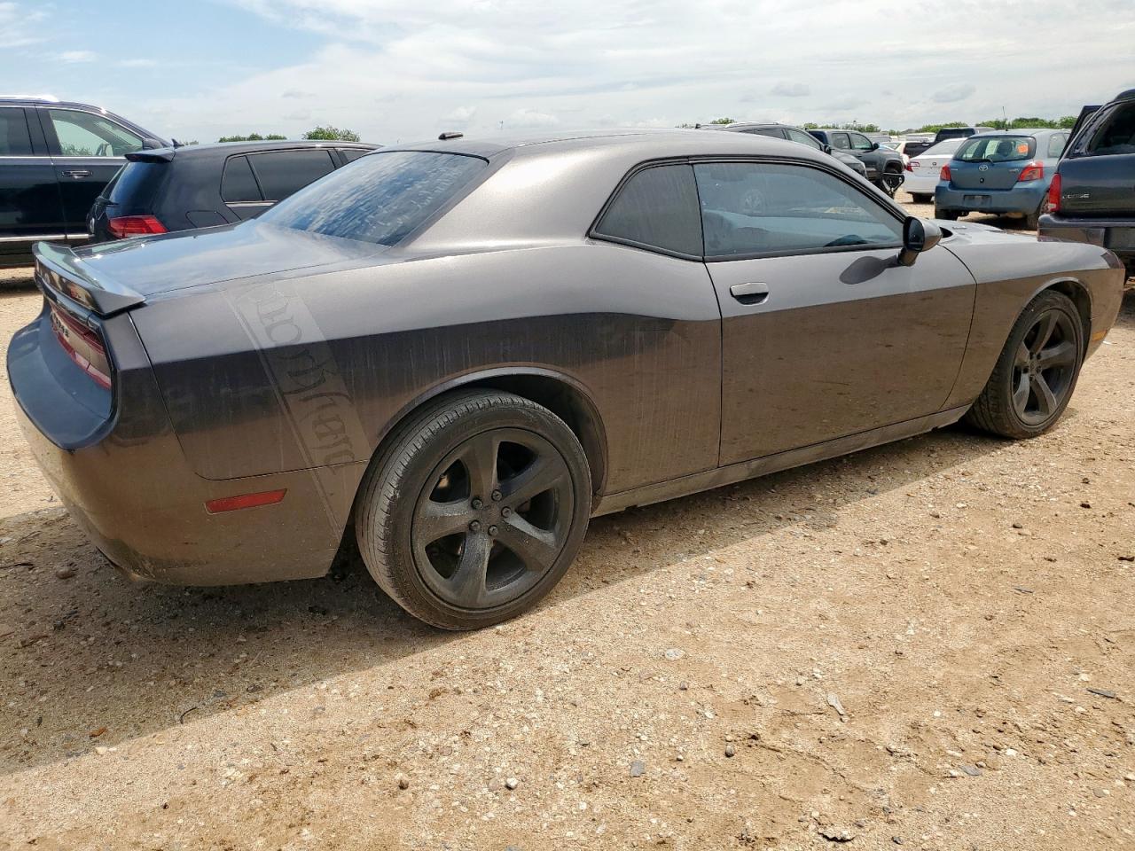 Dodge Challenger R/t Image 12