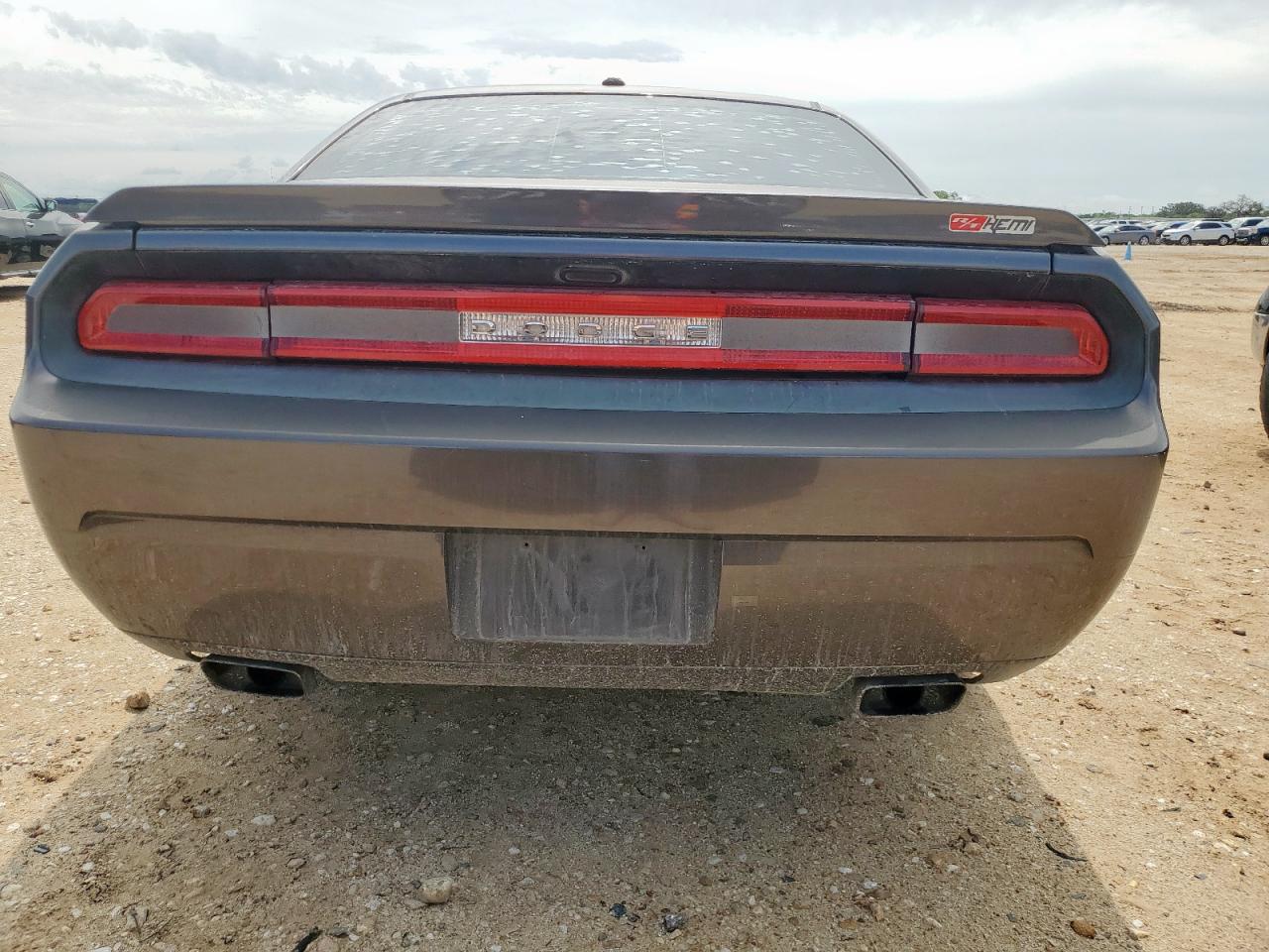 Dodge Challenger R/t Image 4