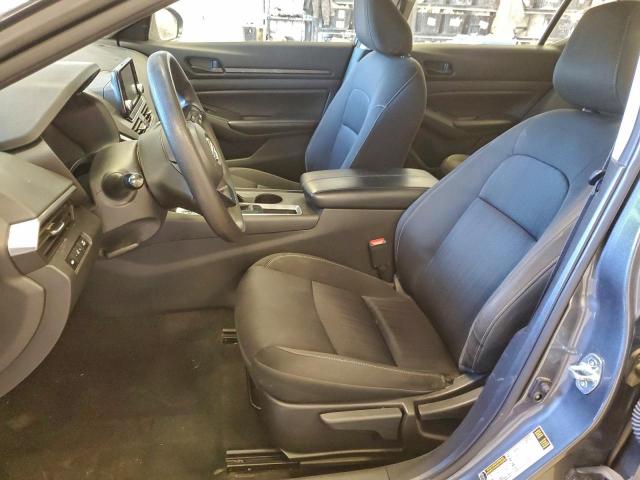 Nissan Altima S Image 5